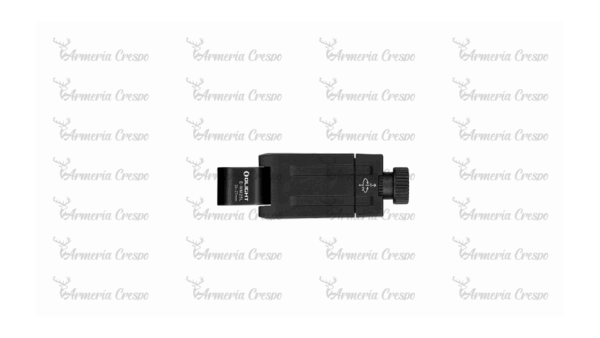 Montura lateral weaver para acoplar la linterna al rifle.